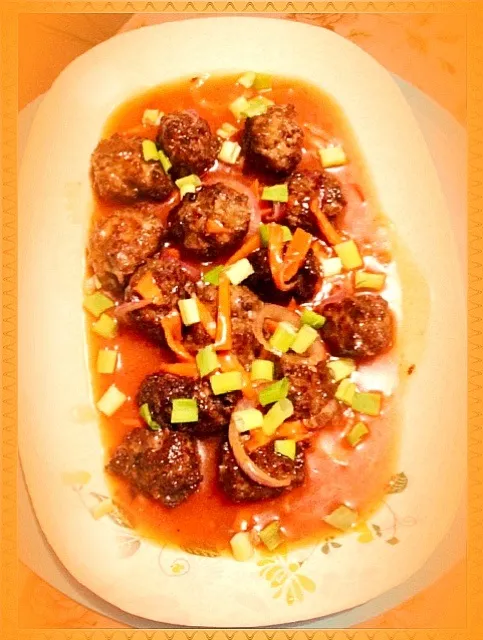 Snapdishの料理写真:Sweet and Sour Meatballs|berna razaさん