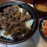 牛丼&柿の酢の物|まつさん