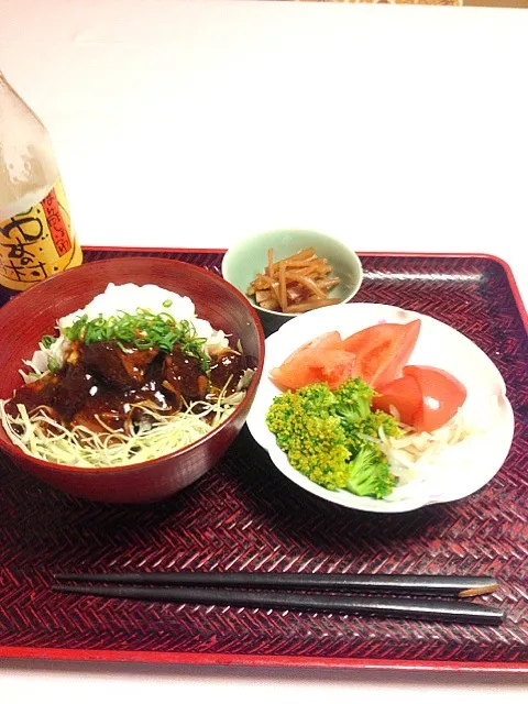 まかない角煮丼・サラダ|ひとしさん