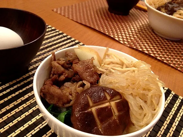 すき焼き丼♡|りすなさん