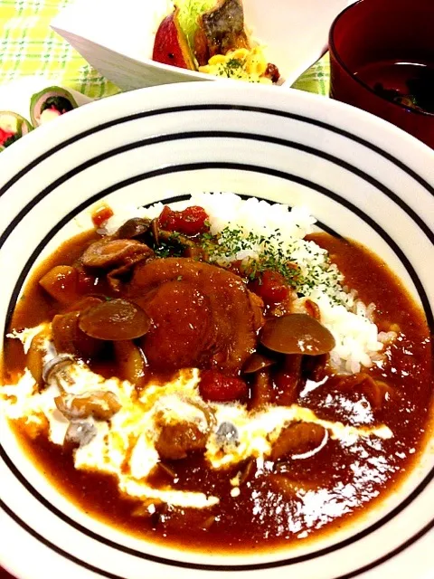 ホタテとキノコのカレー丼|かっぴーさん