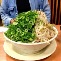 ネギ！もやし！山盛りラーメン！|山本 龍志さん