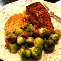 Ahi & Brussels sprouts|vanessa volpicelliさん