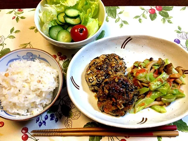 豆腐ハンバーグと味噌バター炒め|かにゃあさん