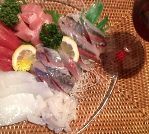 お刺身の盛り合わせ🐟とボジョレー🍷|ナナナさん