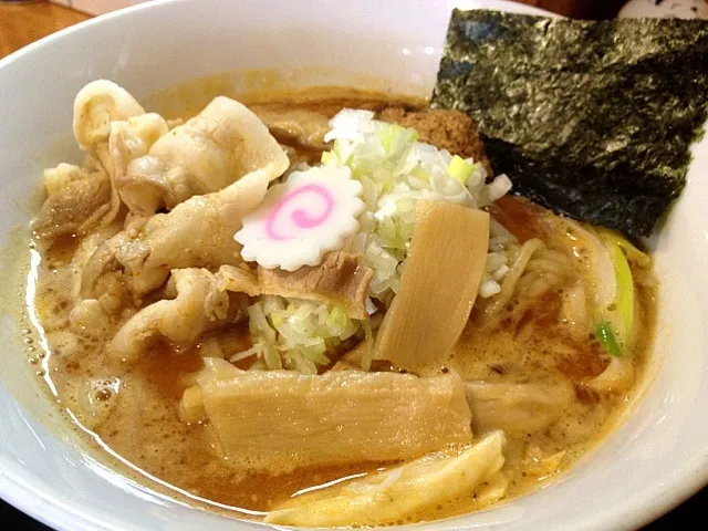 トロ辛ラーメン|ひろろーんさん