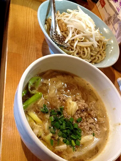 タンタンつけ麺 中盛り|ひろろーんさん