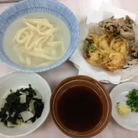 Snapdishの料理写真:釜あげうどん、舞茸天ぷら＆かき揚げ|yoshiyuki satakeさん