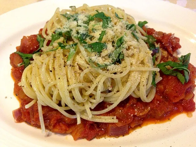 Spaghetti with tomato sauce|Misstyさん