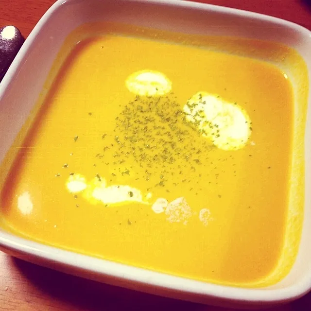 Snapdishの料理写真:pampkin soup|honamiさん