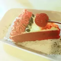 red velvet cake..|Leslie Amoresさん