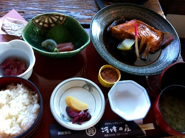 金目鯛の煮付け定食|あきひろさん