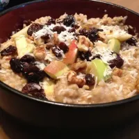 Snapdishの料理写真:Steel cut oats, fruit and nuts for a chilly morning|zina jacksonさん