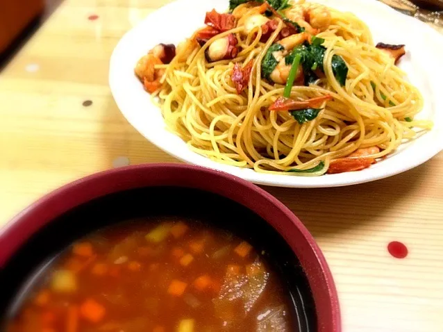 エビタコバター醤油パスタ&トマトスープ|ポテキさん