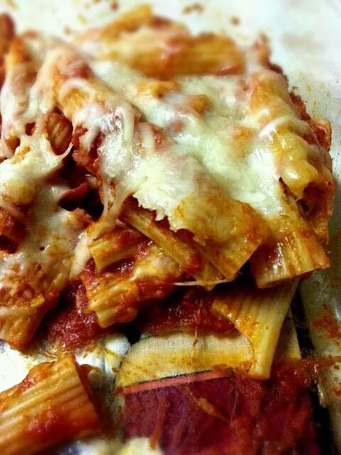 Snapdishの料理写真:baked ziti|Ellie Kingsleyさん