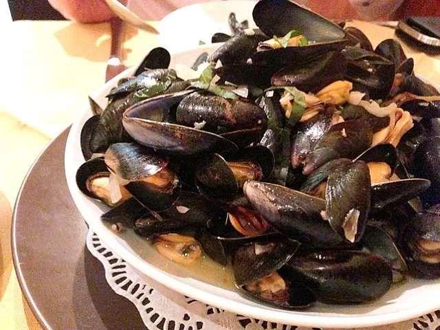 Mussels in white wine|su ann chongさん