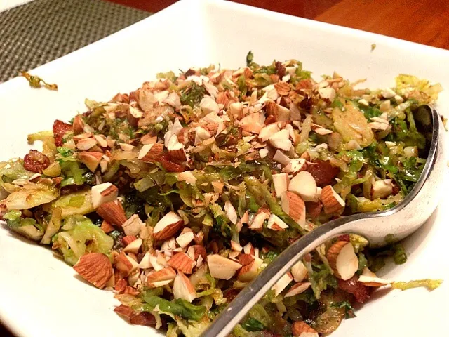 Snapdishの料理写真:Brussel hash with bacon thyme almonds|michael rylanderさん