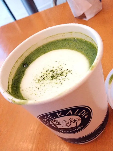 Hot green tea milk|Meiko S. Limさん