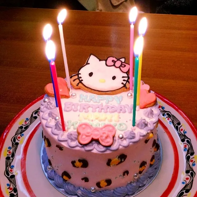 友達のbirthdayにデザインしたケーキ☻♡|JEDAIさん