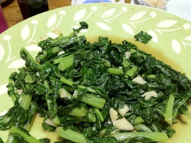 Japanese radish's green top fry-up with garlic|do dyuさん