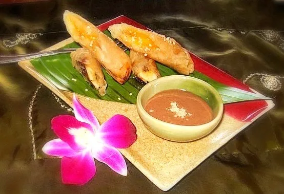 Cashew Mango Kesong Puti and Chocnut Banana Spring Rolls with Cream Cheese and Chocnut Dip|Jhanineさん