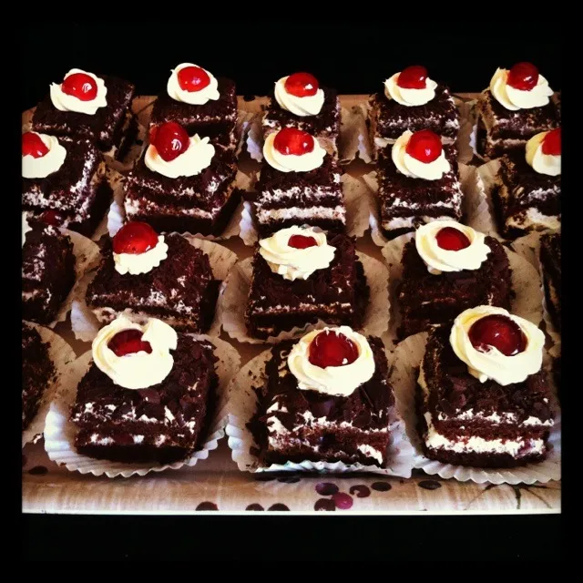 #Black forest Pastries|Shazmaさん