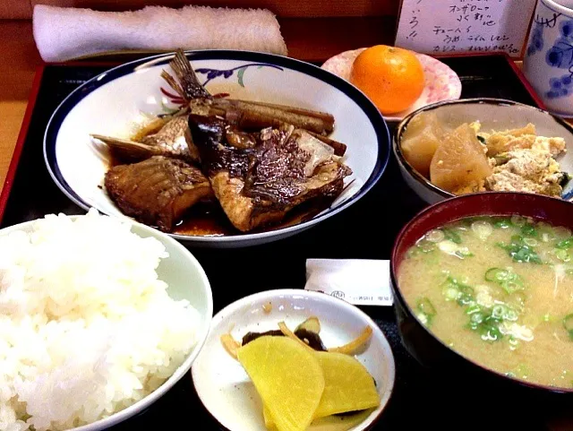 鯛の煮付け定食|ちびさん