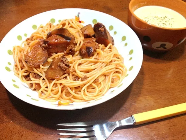 茄子と挽き肉のボロネーゼ風パスタ|彩さん