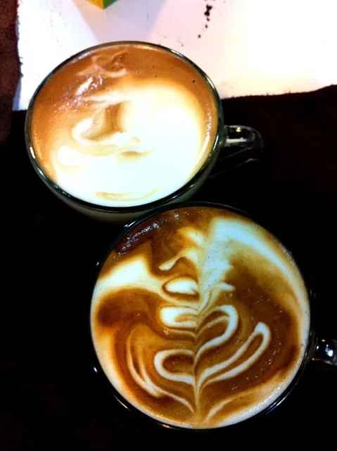 My first latte~~|Zoeさん