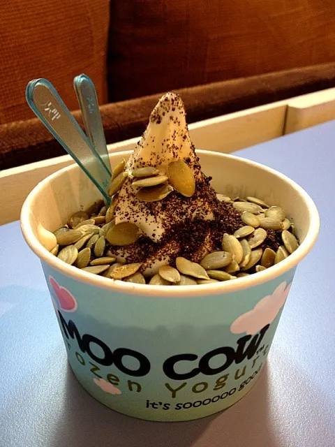 Oreo and pumpkin seeds frozen yogurt|Yvonne C.さん