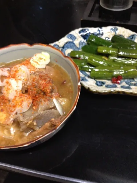 Beef innards stew and cucumber pickles|do dyuさん