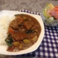 Snapdishの料理写真:野菜たっぷりチキンカレー|竜也さん