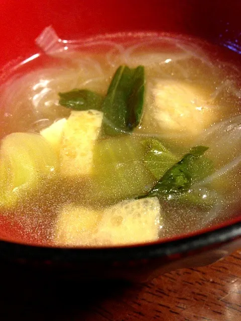 鶏団子と春雨のスープ|さくたえさん