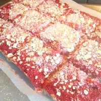 Strawberry coconut bars|charinsさん