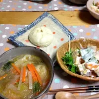 Snapdishの料理写真:モクモクファームで作った豚まん(*^^*)|きじ きよこさん