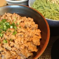 鶏そぼろ丼セット|相澤香菜さん