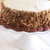 Pumpkin Carrot Cake with Candied Pecans|zina jacksonさん