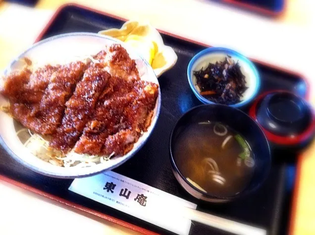 東山のソースカツ丼|あひるさん