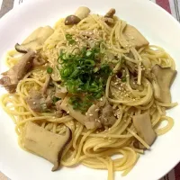 豚バラとエリンギの柚子胡椒パスタ|フェザーさん