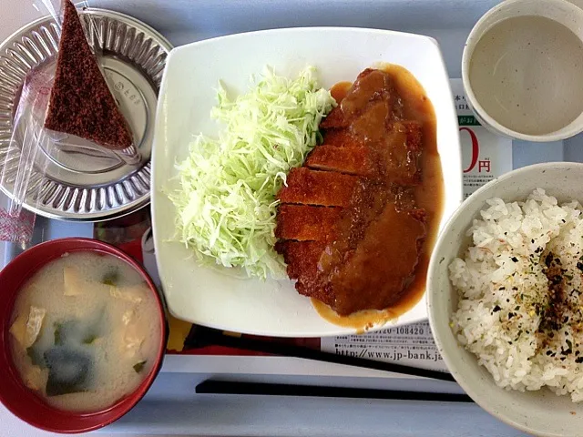 味噌カツ定食♡|ありまたきなさん