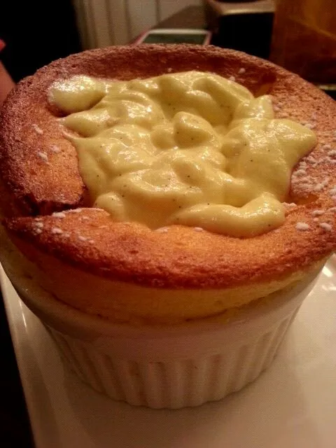 after 8 souffle with custard|sim siew yingさん