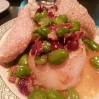 Snapdishの料理写真:pan seared scallop|sim siew yingさん