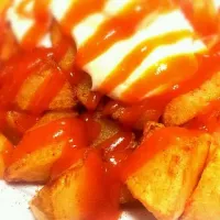 Snapdishの料理写真:Patatas bravas|Marcos Roblesさん