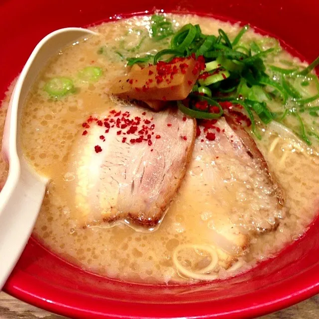 朝から味噌豚骨ラーメン！！|いだっちさん