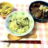 Snapdishの料理写真:キノコのリゾット・牛肉の焼きマリネ・蒸しじゃがいもの胡麻マヨネーズ和え|咲さん