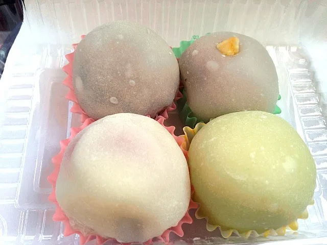 甘月堂のいちご大福|はるかさん