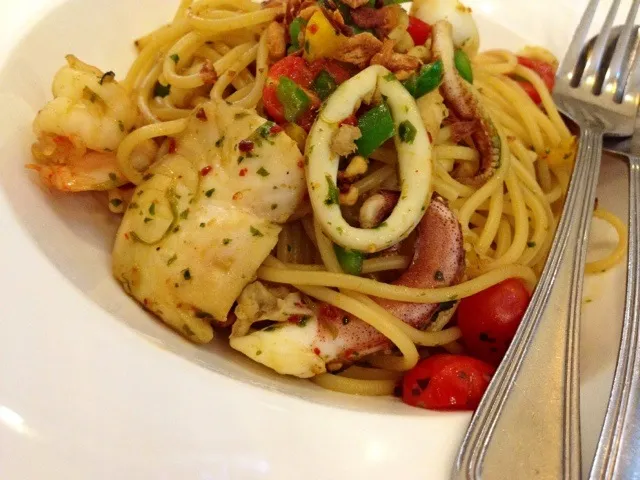 Seafood Aglio Olio spagetti|(=^x^=)さん