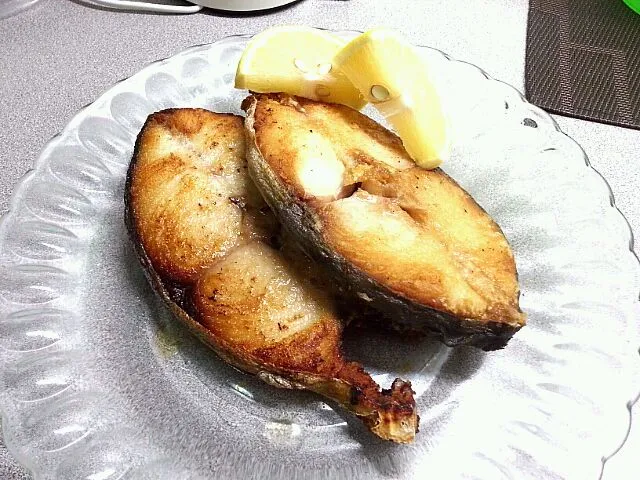 Fried Fish with Lemon!|Crystabel Tanさん