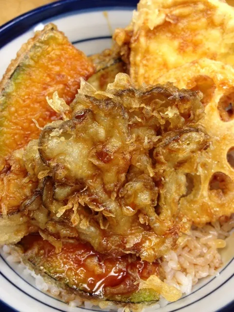 野菜天丼 500円|Shigechika AIKAWAさん