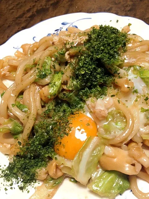 青のりかけすぎ 焼きうどん🌸|カナうささん